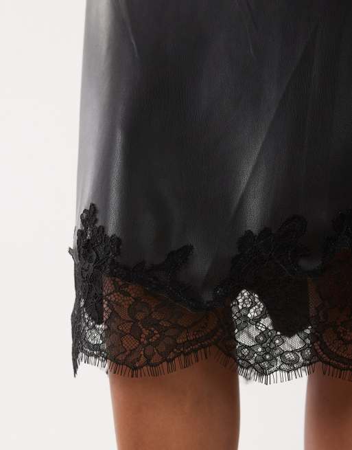 Mango gonna midi in similpelle morbida con bordo in pizzo nera, 2 di 5