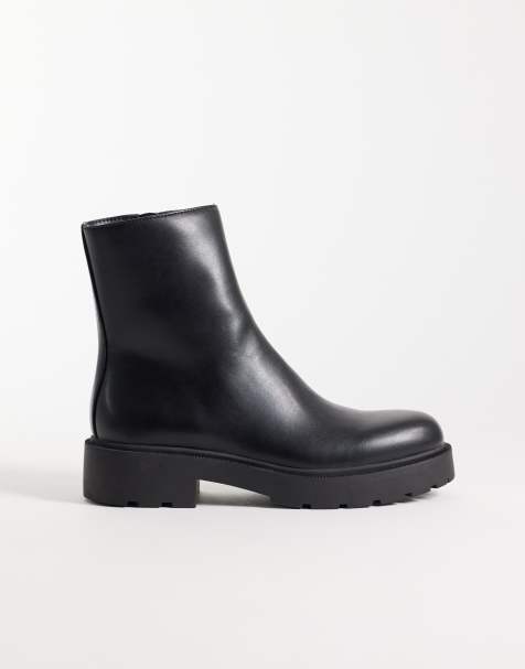 Mango grov boot i läderimitation med flat sula i svart - view 1