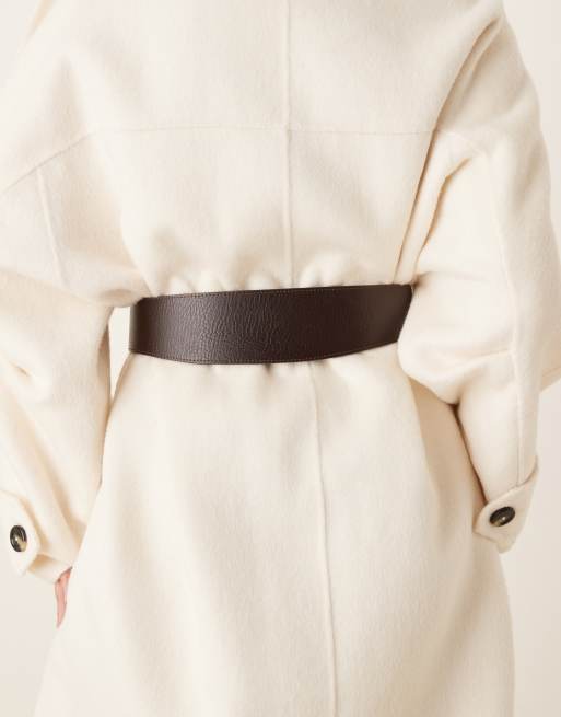 Mango – Gürtel in Dunkelbraun mit breitem Schnallendetail, 3 von 3