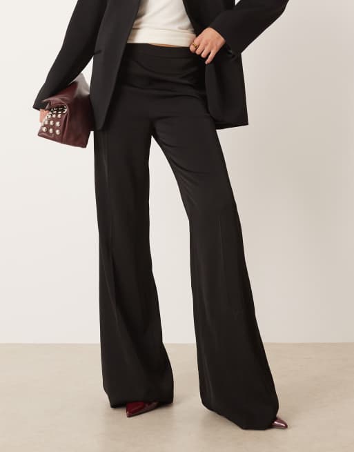 Mango – Harry – Svarta, figursydda och utsvängda byxor, del av set, 2 av 5