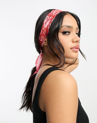 Mango headscarf with floral detail in red