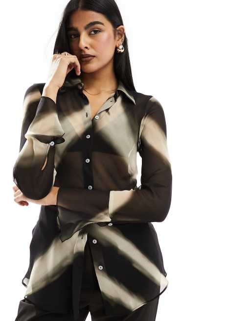 Mango – Hemdbluse in Schwarz mit verwaschenem Muster