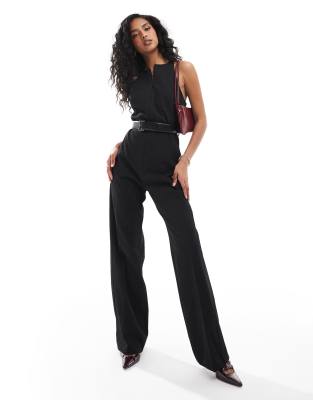 Mango - Hochgeschlossener Jumpsuit in Schwarz mit Gürtel-Weiß