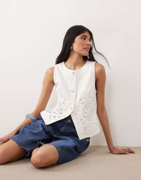 Mango - Hvid vest med gennemgående knapper og broderier i 100% bomuld - view 1