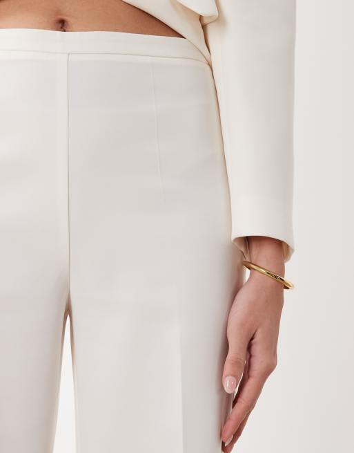 Mango - Iguana - Elegante flare-broek in pastelgeel, deel van co-ord set, 4 van 5