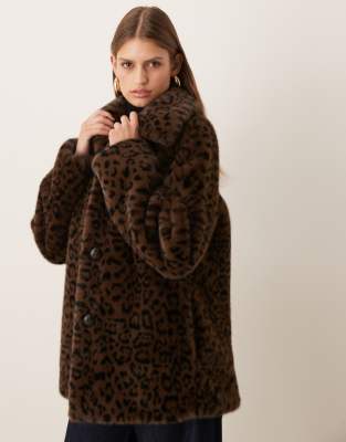 Mango - Jacke aus Kunstpelz in Dunkelbraun mit Leopardenprint-Brown