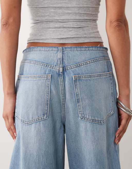 Mango jeans o luźnym kroju w jasnoniebieskim odcieniu, 4 z 5