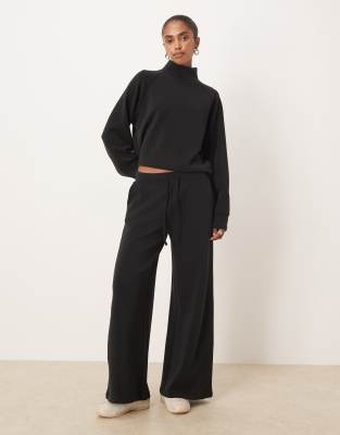 Mango - Jogginghose in Schwarz mit geradem Bein, Kombiteil