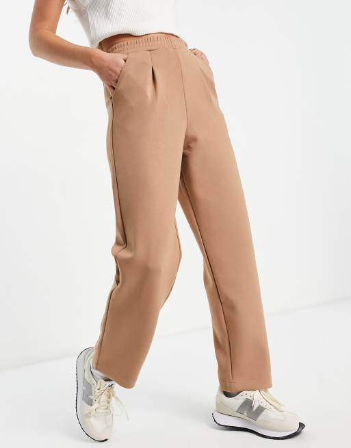 Mango – Kamelfärgade smarta joggingbyxor