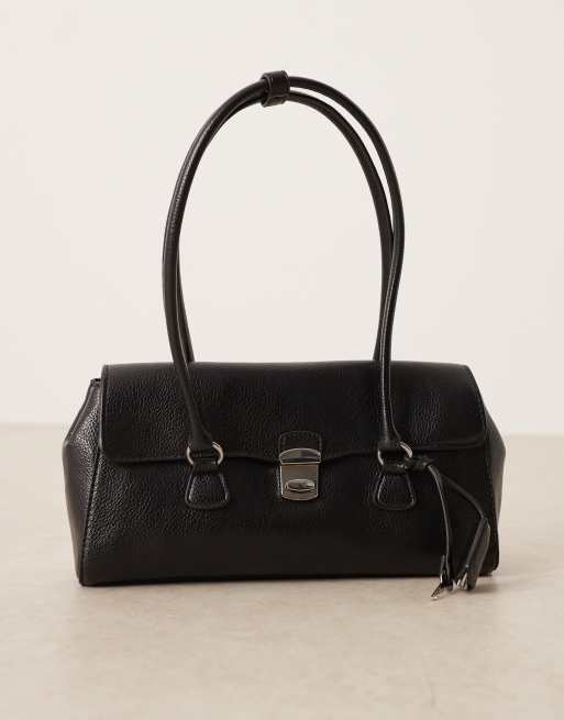 Mango key charm shoulder bag in black