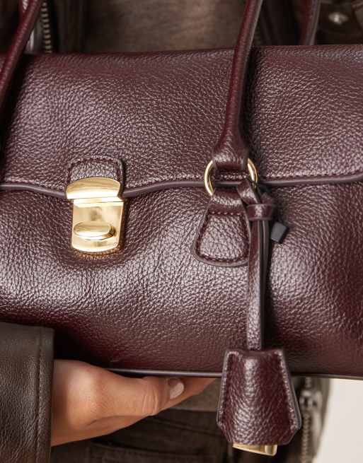 Mango key charm shoulder bag in cherry red