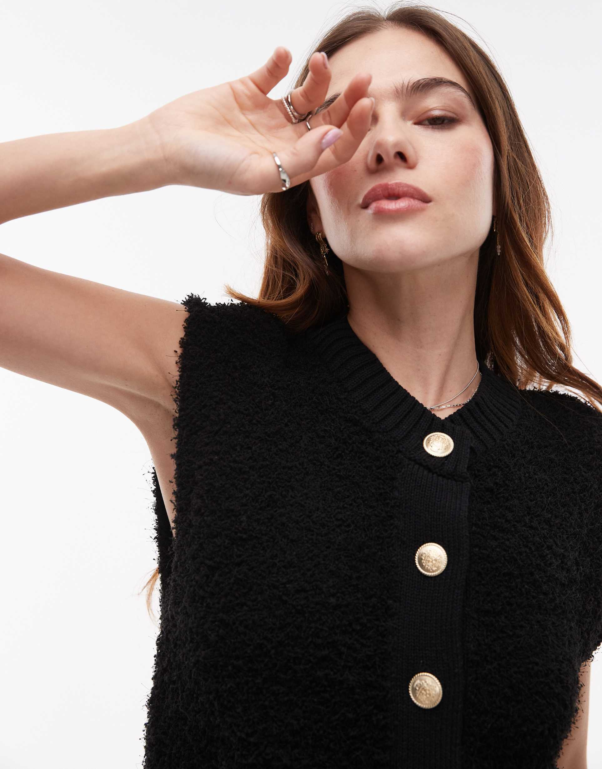 mango knit button up vest in black