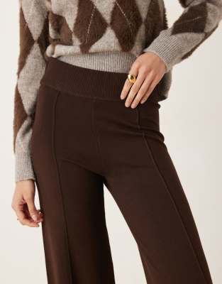 Mango Knit Pleat Front Pants In Brown