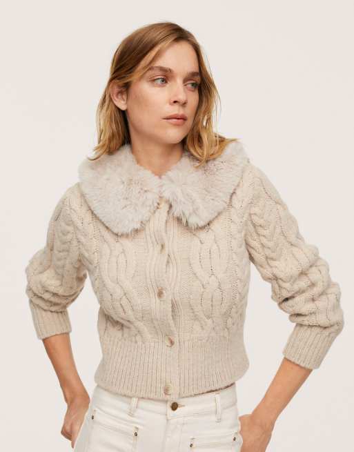 Fur collar clearance jumper