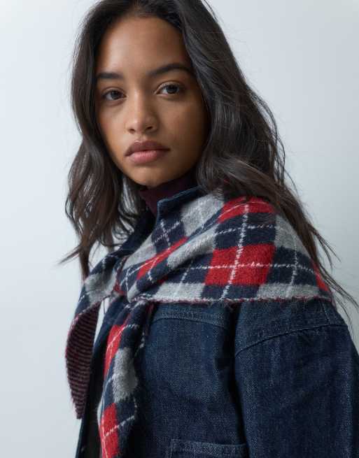 Mango knitted neck scarf in red argyle print, 4 of 5
