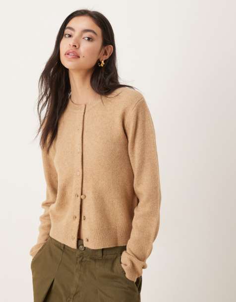 Mango – Kompakte Strickjacke in Braun - view 1