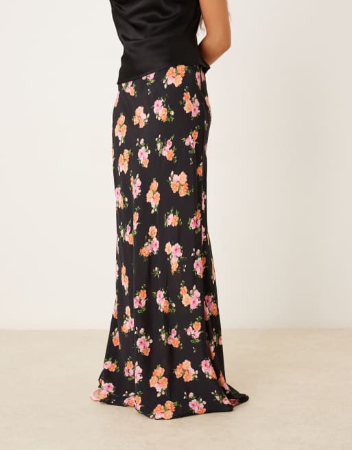 Mango lace trim maxi skirt in dark based floral print, 2 of 5