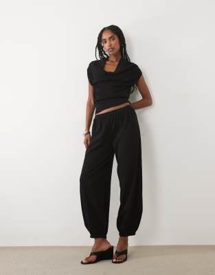 Mango Lalala Cuffed Pants In Black