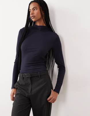 Mango - Langärmliges, hochgeschlossenes Shirt in Marineblau