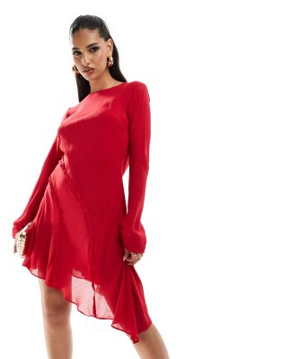 Mango - Langärmliges Kleid in Rot mit asymmetrischem Saum