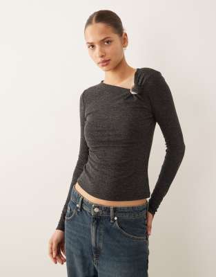 Mango - Langärmliges Oberteil in Anthrazit mit Metalldetail-Grau