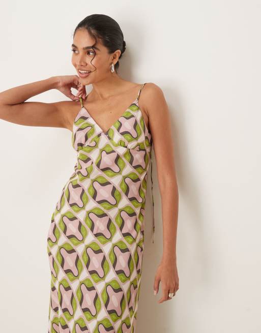 Mango - Lange jurk met V-hals, recht model en retro geometrische print in pastelroze, 2 van 4