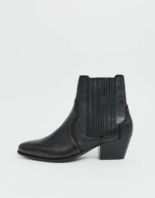 black western chelsea boots