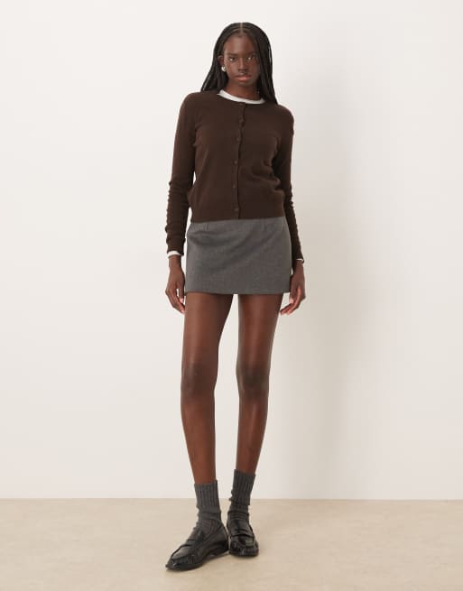 Mango – Leichte Strickjacke in Schokobraun, 2 von 4