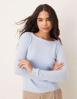 Mango - Leichter Pullover in Blassblau mit U-Boot-Ausschnitt