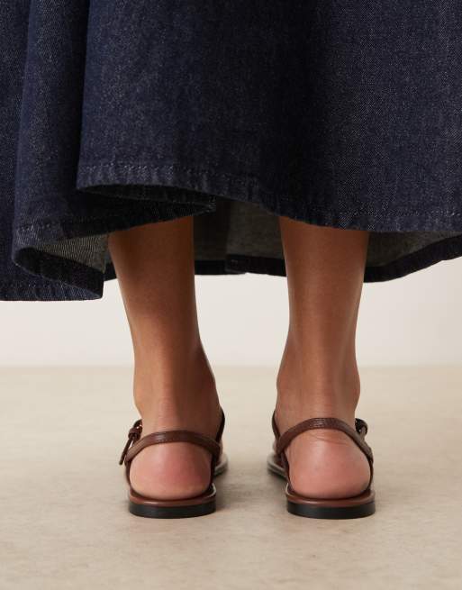 Mango - Leren sandalen met smalle bandjes en gouden accenten in bruin, 3 van 4