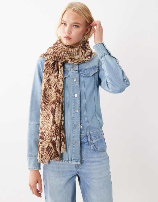 Mango light knitted scarf in leopard print, 3 of 3
