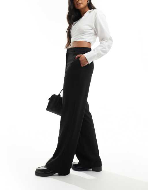 Mango – Locker geschnittene Hose in Schwarz mit geradem Bein