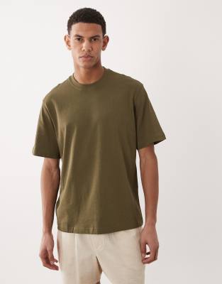 Locker geschnittenes T-Shirt aus 100% Baumwolle in Dunkelgrün Grün XS