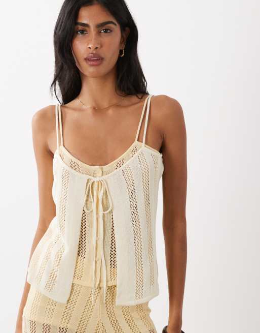 Mango – Lolai – Set aus mittelfeinem Strick in Pastellgelb, bestehend aus Camisole mit dünnen Trägern und V-Ausschnitt sowie Hose, 2 von 3