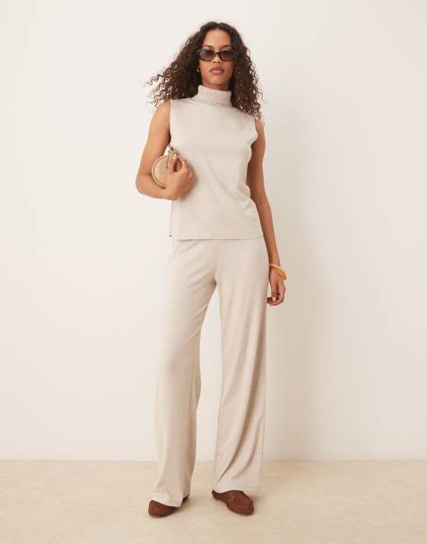 Mango - Lysbeige sæt i let strik med højhalset top og bukser - view 1