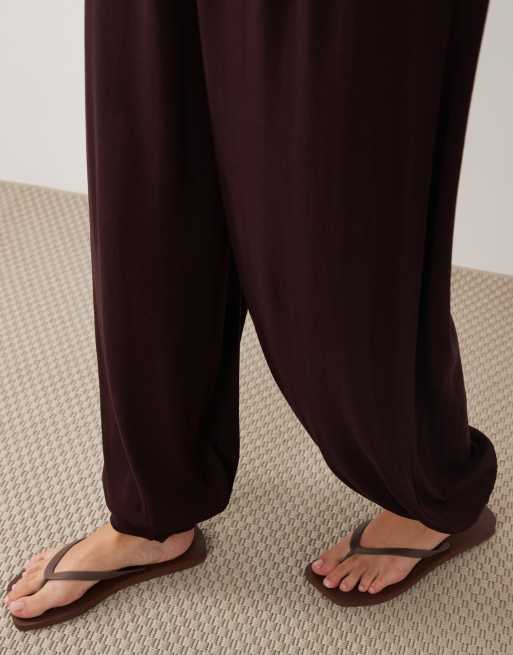 Mango Manis wide leg cuffed pants in dark red, 4 of 5