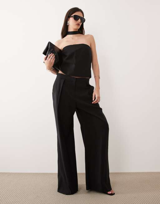 Mango - Maris - Coordinato con pantaloni e top senza maniche nero con dettaglio sul collo