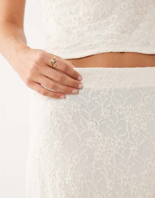Mango Marta kanten midi-rok co-ord in crème, 3 van 5