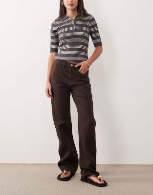 Mango - Matilda - Straight Jeans aus 100% Baumwolle in Schokobraun-Brown