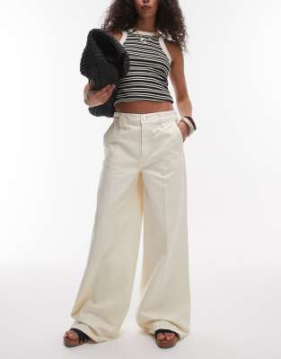 Mango Mango Maya relaxed straight leg jean in ecru-White
