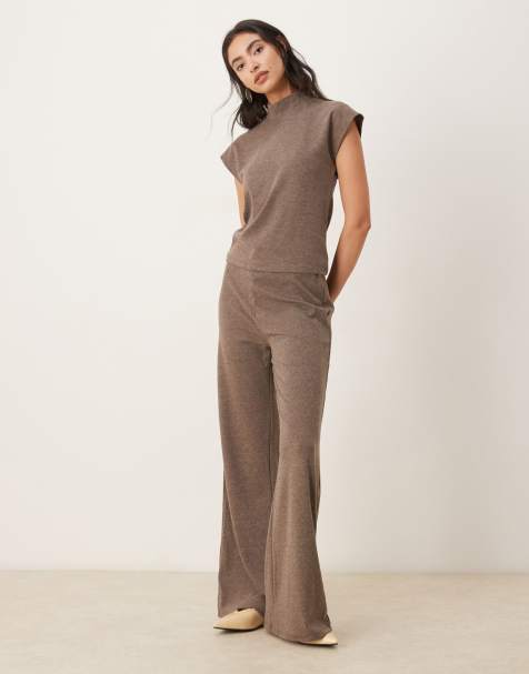 Mango - Michi - Coordinato marrone con pantaloni e top senza maniche accollato morbido - view 1