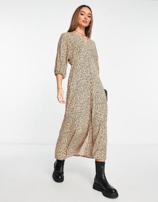 Mango - Midikleid in Braun mit Leopardenmuster und V-Ausschnitt