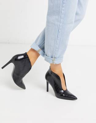 black booties skinny heel