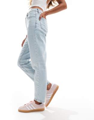 Mango - Mom-Jeans in hellblauer Bleach-Waschung