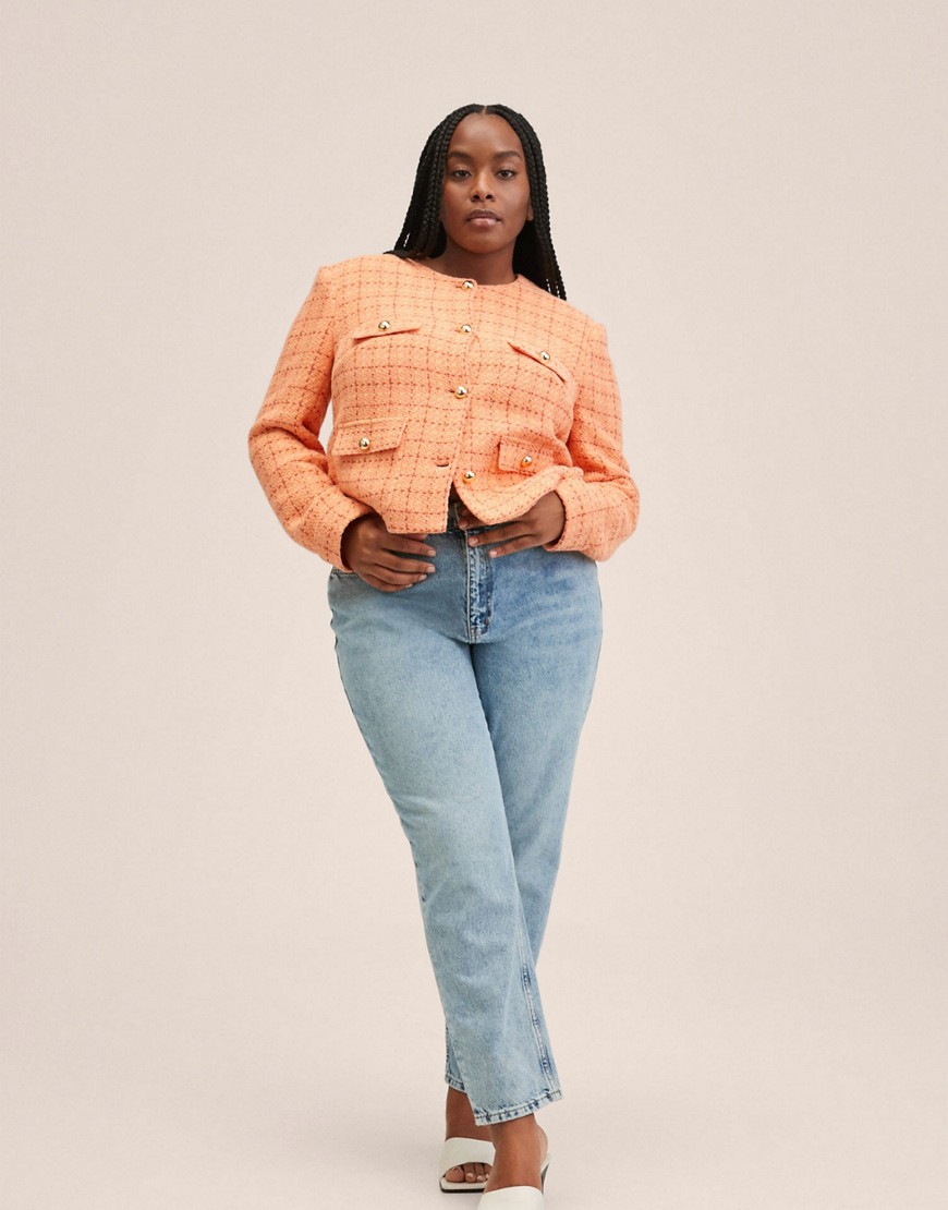Plus-size jeans by Mango It%27s all in the jeans High rise Belt loops Five pockets Sits on the ankle Regular mom fit