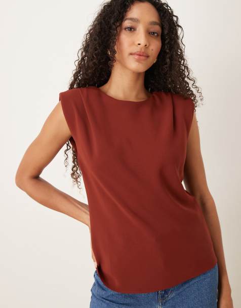 Mango - Mouwloze blouse in roestbruin - view 1