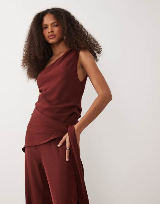 Mango - Mørkerød oneshoulder-jumpsuit med bindebånd i taljen, 2 af 4