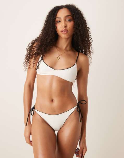 Mango – Neckholder-Bikini-Oberteil in Weiß mit Schnallendetail - view 1