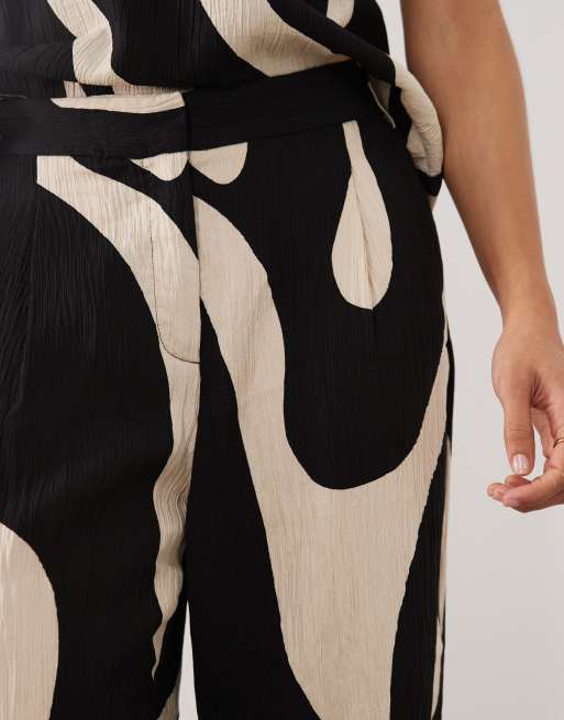 Mango Nikita crinkle straight trouser co-ord in black and cream swirl print, 3 of 5
