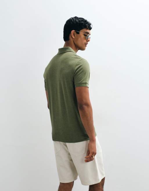 Mango – Oliwkowy T-shirt z kołnierzykiem polo, 4 z 5